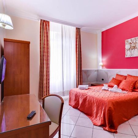 Hotel Suite Caesar Řím Exteriér fotografie