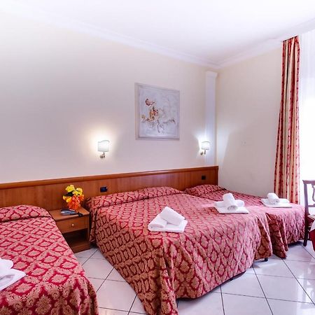 Hotel Suite Caesar Řím Exteriér fotografie