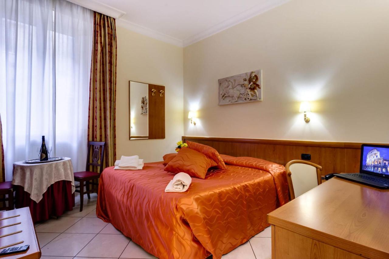 Hotel Suite Caesar Řím Exteriér fotografie