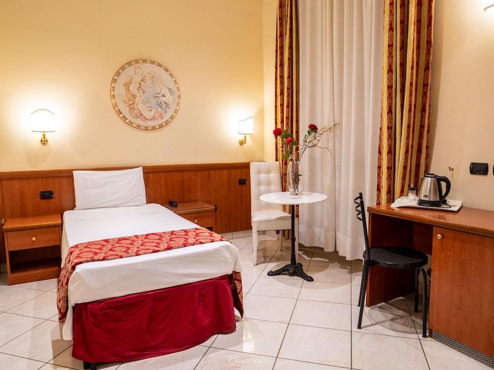 Hotel Suite Caesar Řím Exteriér fotografie