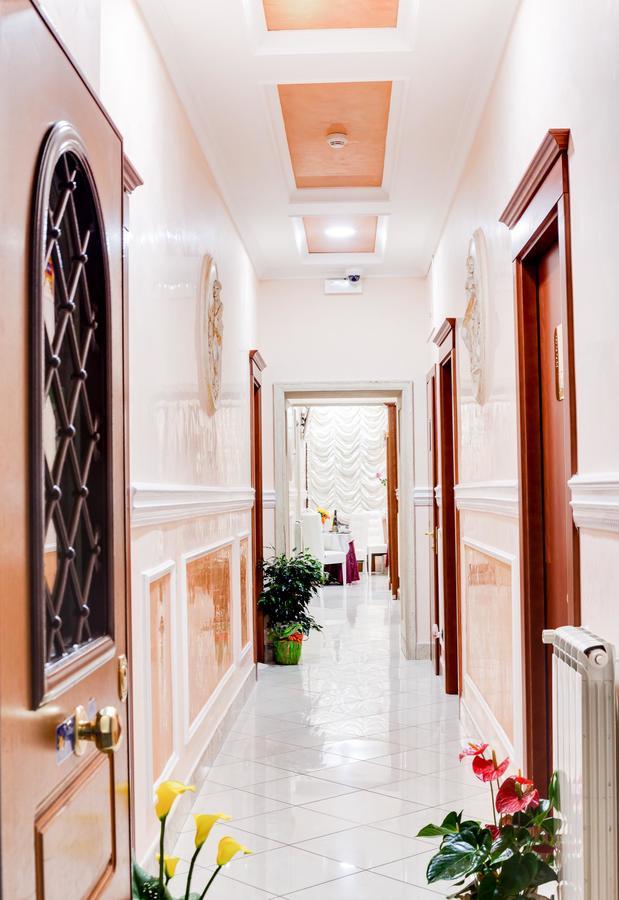 Hotel Suite Caesar Řím Exteriér fotografie
